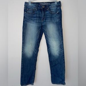 American Eagle Stretchy Skinny Jeans. Size 6 short.